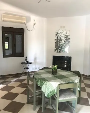 Casa Rocio Homestay *
